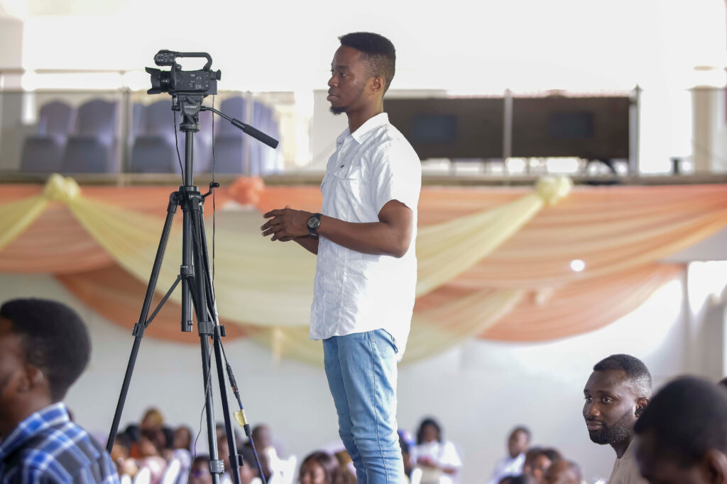 pastordelight@church 765